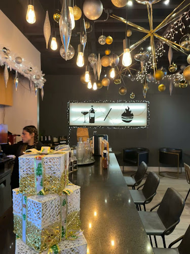 43 E 5th Ave, Vancouver, BC V5T 1G7