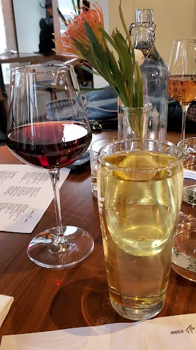 Opinii despre March Hare în Sarnia - Hospitality and gastronomy