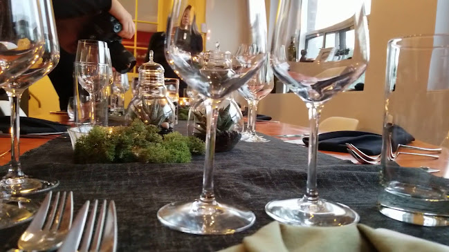 111 Railside Rd #203, North York, ON M3A 1B2