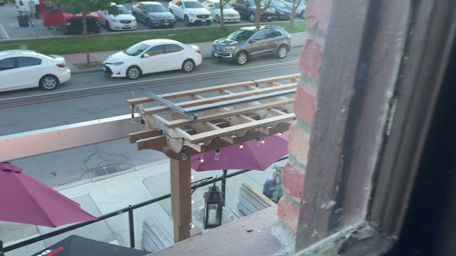 The Dickens - Hospitality and gastronomy