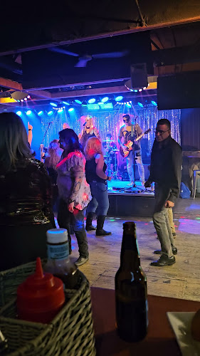 Big Al's Bar & Grill - Hospitality and gastronomy