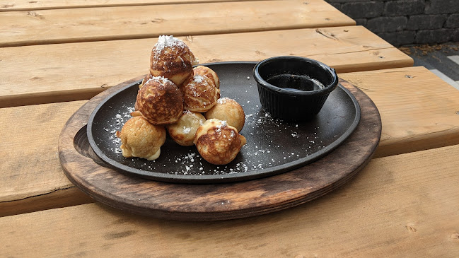 London Bicycle Café - Hospitality and gastronomy