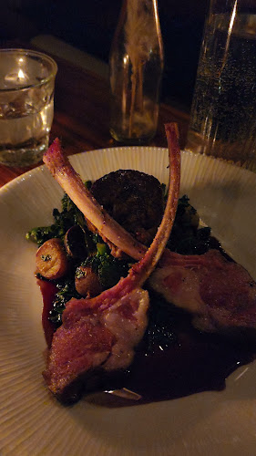 Opinii despre Carlino Restaurant în Vancouver - Hospitality and gastronomy