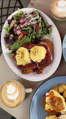 Ramona's Kitchen (Thornhill) - Hospitality and gastronomy