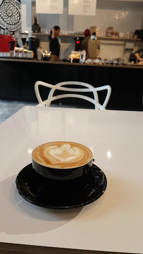 Opinii despre Kafka’s Coffee Roasting and Bakery în Vancouver - Hospitality and gastronomy
