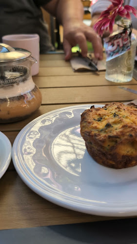 Gabi & Jules Handmade Pies and Baked Goodness - Hospitality and gastronomy