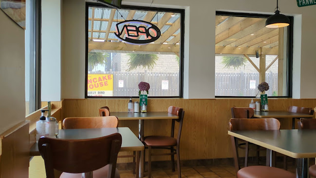 Opinii despre Continental Pancake House & Family Restaurant în Niagara Falls - Hospitality and gastronomy