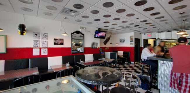 377 Princess St, Kingston, ON K7L 1B9