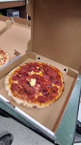 Opinii despre Pablo's Fine Pizza în Waterloo - Hospitality and gastronomy