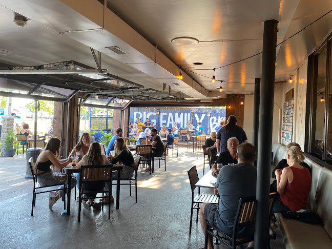 Big Family Brewing Company Kitchen and Biergarten - Hospitality and gastronomy