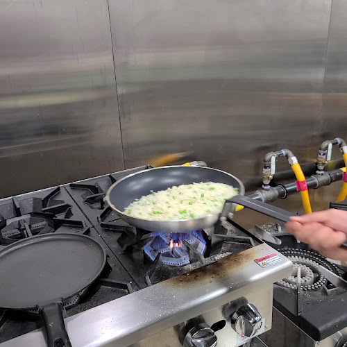 HomeTaste - Indian Cuisine, Indian Restaurant, Indian Food, Takeout Restaurant, Tiffin & Catering Services kitchener - Hospitality and gastronomy