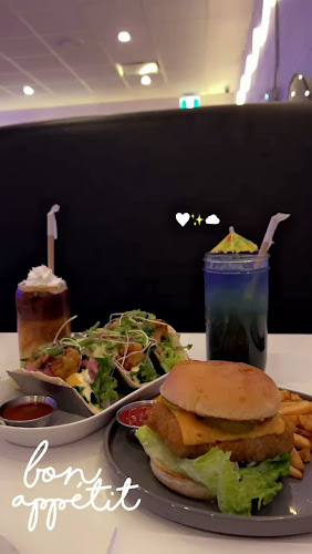 Naked Cafe - Hospitality and gastronomy