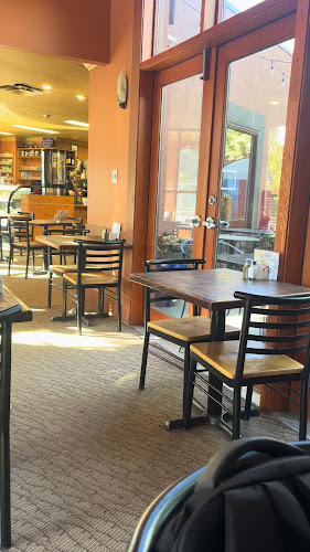 Opinii despre Vi's For Pies în Edmonton - Hospitality and gastronomy