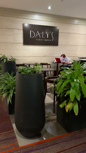 Opinii despre Daly's Restaurant în Ottawa - Hospitality and gastronomy
