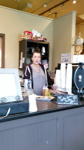 Andrew's on Eighth - Hospitality and gastronomy