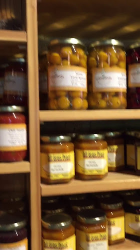 Opinii despre Tall Grass Prairie Bread Company în Winnipeg - Hospitality and gastronomy