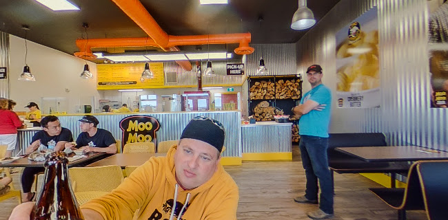 MOO MOO BBQ Grilled Cheesery - Milky Way