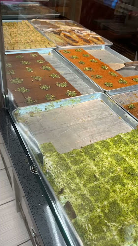 Crown Pastries - Mississauga