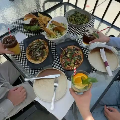 The Street Eatery - Calgary