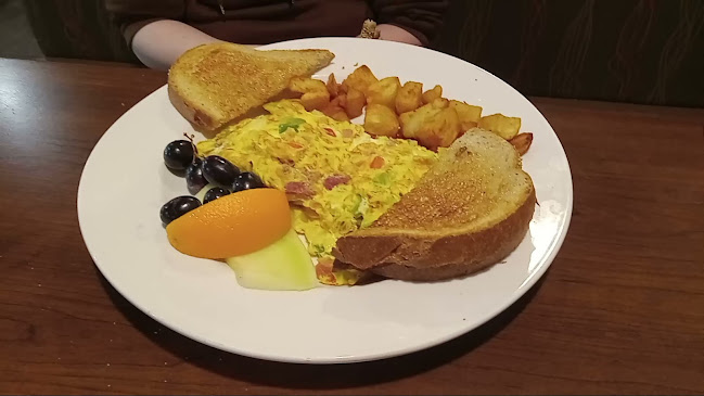 Chateau Brock Restaurant - Hospitality and gastronomy