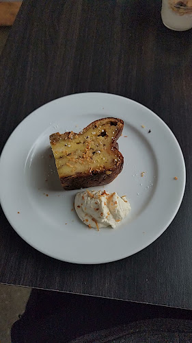 Comentarii opinii despre Bardō Guelph