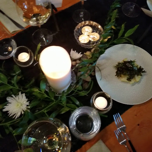 Opinii despre Chef & Somm - Food | Wine | Design în North York - Hospitality and gastronomy