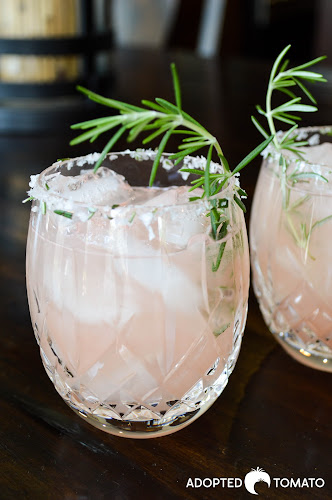 Comentarii opinii despre Adopted Tomato