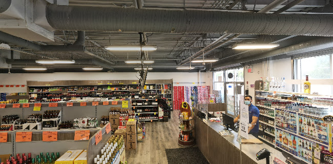 ACE Liquor Discounter Fort Station - Hospitality and gastronomy