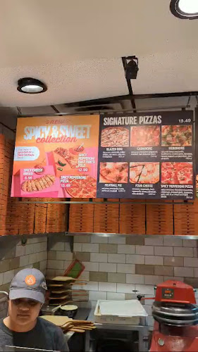Blaze Pizza - Toronto