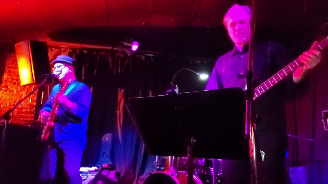 1901 Powell St, Vancouver, BC V5L 1J2