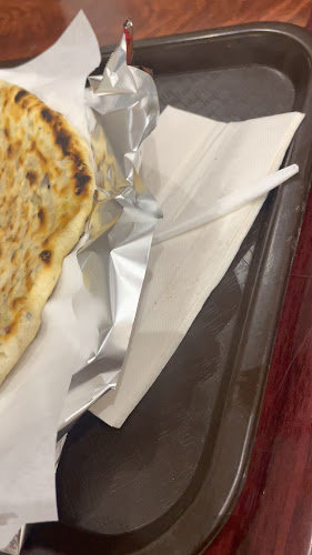 Opinii despre Maharaja Cakes Sweets and Eats l 100% pure vegetarian indian punjabi restaurant în Markham - Hospitality and gastronomy