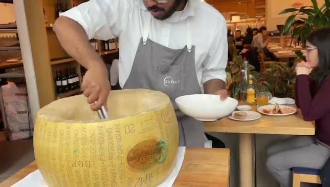 Opinii despre La Pizza & La Pasta în Toronto - Hospitality and gastronomy