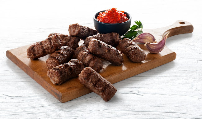 44 Wellesworth Dr, Etobicoke, ON M9C 4R1