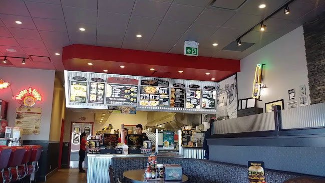 Opinii despre Fatburger Blairmore în Saskatoon - Hospitality and gastronomy