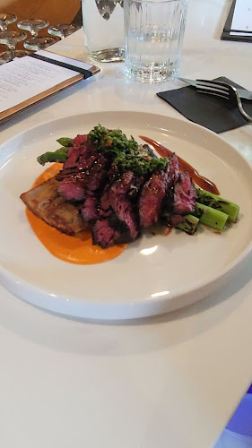 Comentarii opinii despre Undefined