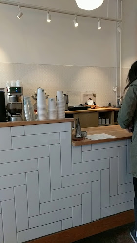 Opinii despre Hide + Seek Coffee în Victoria - Hospitality and gastronomy