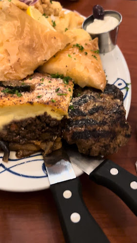 Opinii despre Kisamos Taverna în Richmond - Hospitality and gastronomy