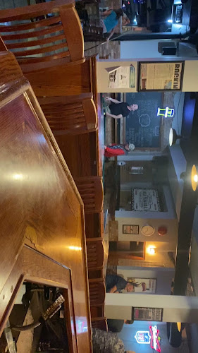 5008 Centre St, Niagara Falls, ON L2G 3L6