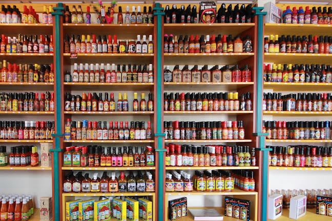 100 Bayshore Dr #11, Nepean, ON K2B 8C1