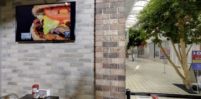 7355 Bayview Ave Unit 2, Thornhill, ON L3T 5Z2