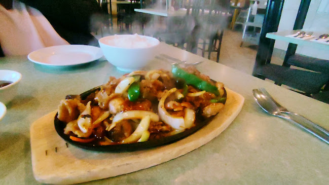 Thuan Hoa Restaurant