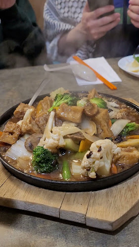 Opinii despre Friends & Neighbours Cafe în Edmonton - Hospitality and gastronomy