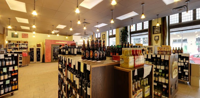 10111 104 Street NW, Edmonton, AB T5J 1Y7