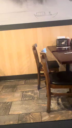 Opinii despre Huong Lan Vietnamese Restaurant în Nanaimo - Hospitality and gastronomy