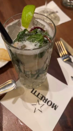 Comentarii opinii despre Pizzeria Moretti Toronto