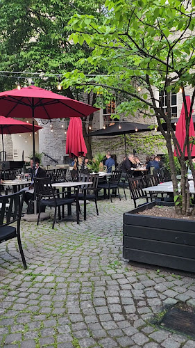 Social Restaurant + Lounge - Ottawa