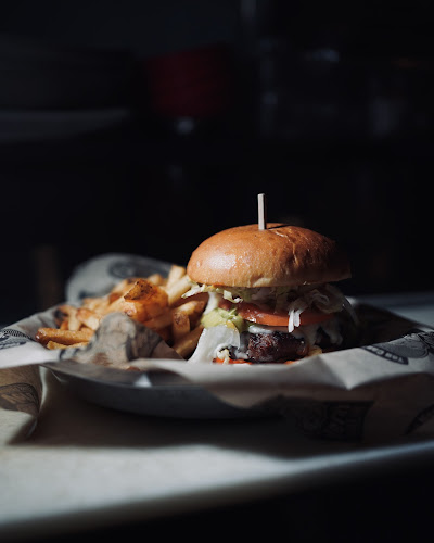 Opinii despre Vera's On The Drive în Vancouver - Hospitality and gastronomy