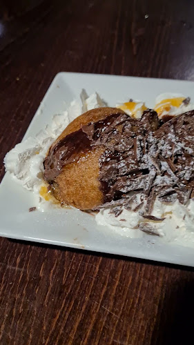 Opinii despre The Roster Sports Club Bar & Grill în Vernon - Hospitality and gastronomy