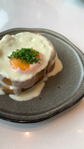 ARC RESTAURANT - Hospitality and gastronomy