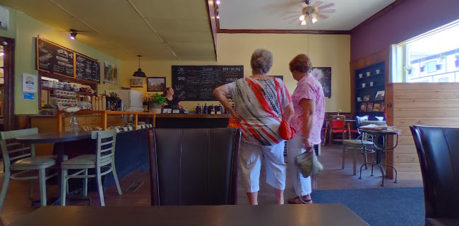 MeMe's Cafe and Food Shop - Wilmot